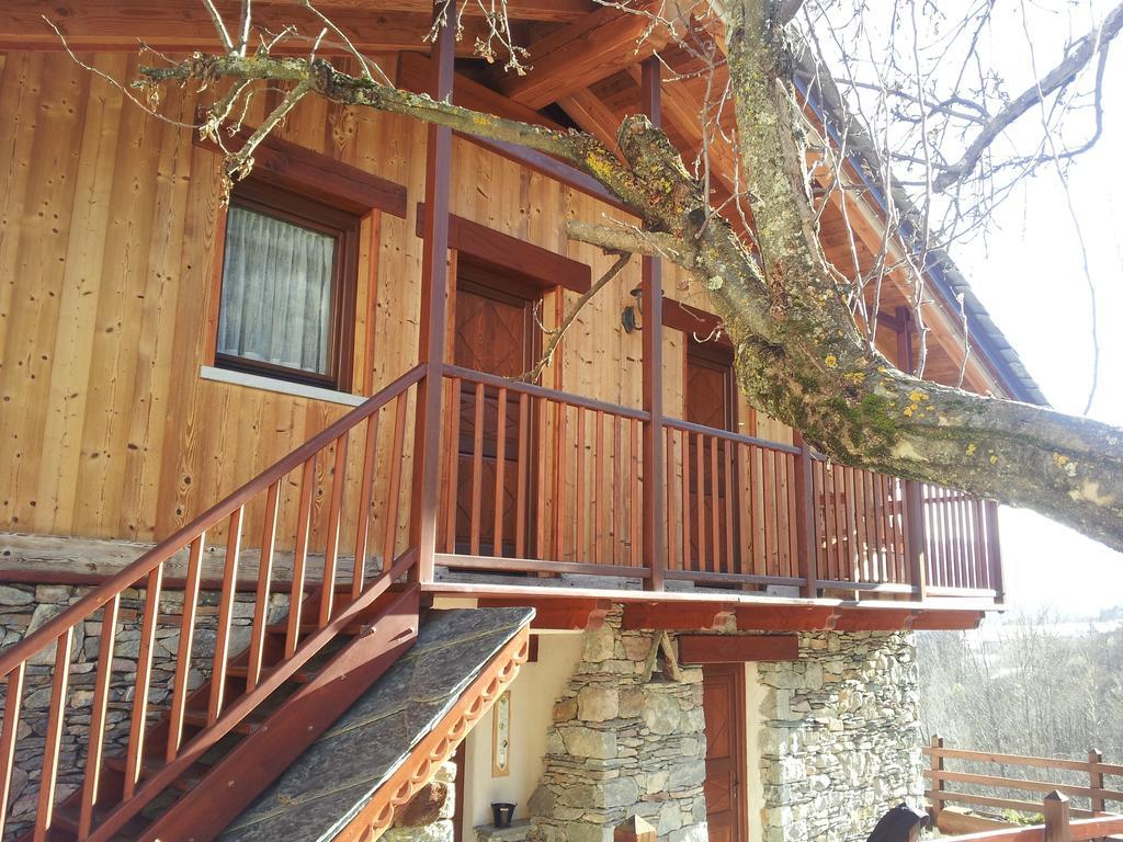Eco Chalet Maison Dominique Challand-Saint-Anselme Zewnętrze zdjęcie