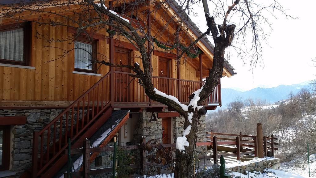 Eco Chalet Maison Dominique Challand-Saint-Anselme Zewnętrze zdjęcie
