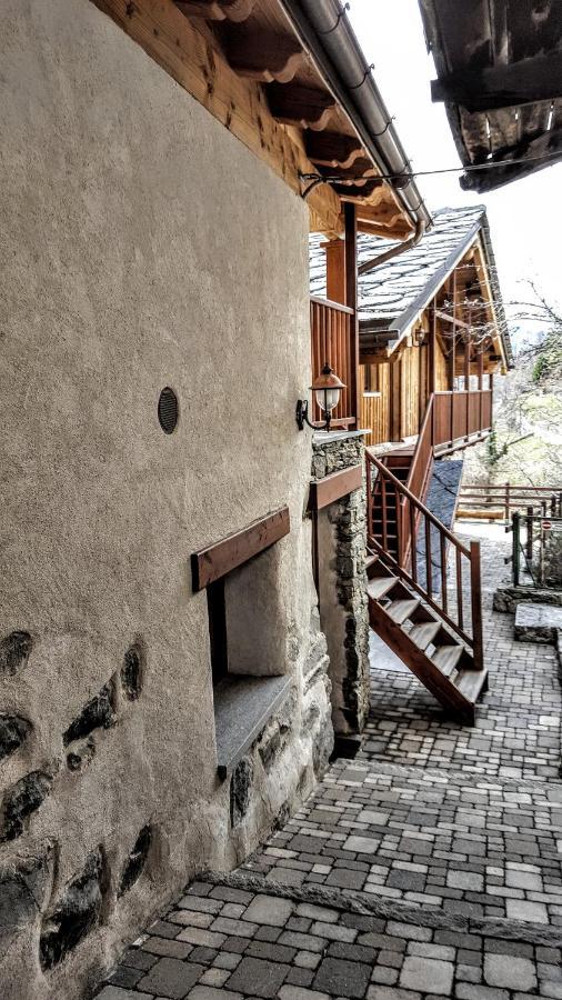 Eco Chalet Maison Dominique Challand-Saint-Anselme Zewnętrze zdjęcie