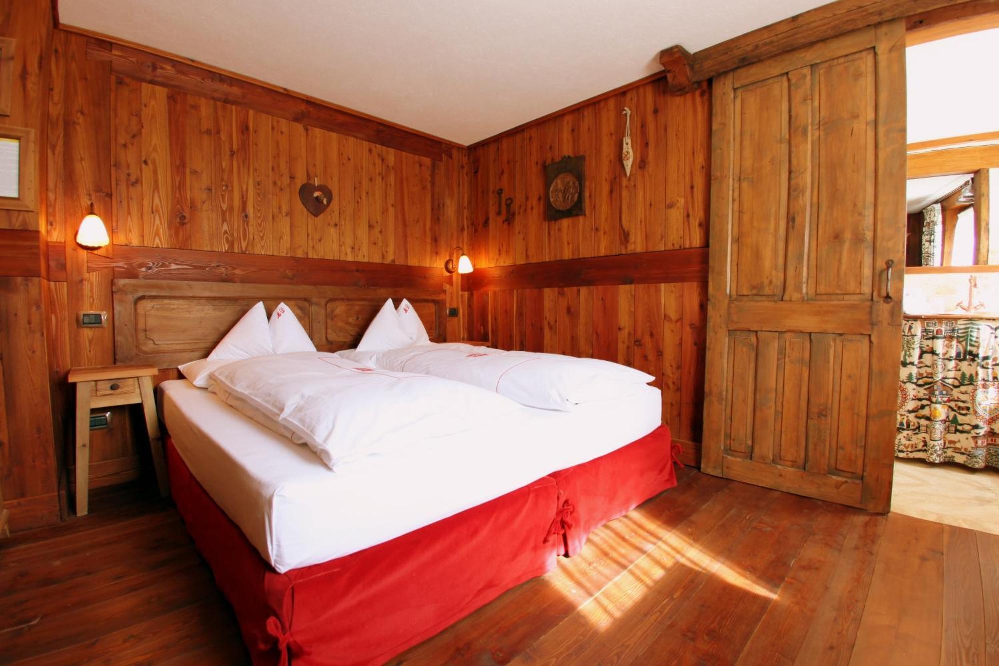Eco Chalet Maison Dominique Challand-Saint-Anselme Zewnętrze zdjęcie
