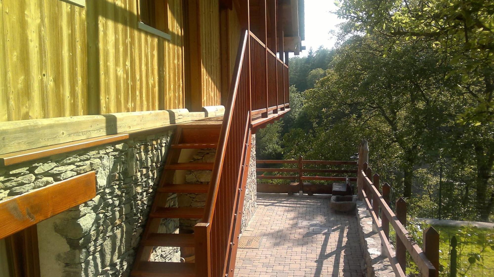 Eco Chalet Maison Dominique Challand-Saint-Anselme Zewnętrze zdjęcie